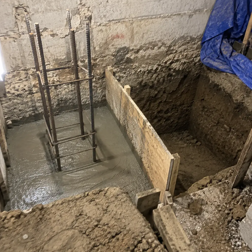Single-Wall Shallow Underpinning in Willmott, Milton, ON - Side wall + rear wall shallow lowering
